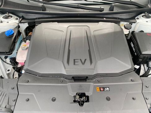 New 2026 Hyundai Ioniq 5 XRT image 27