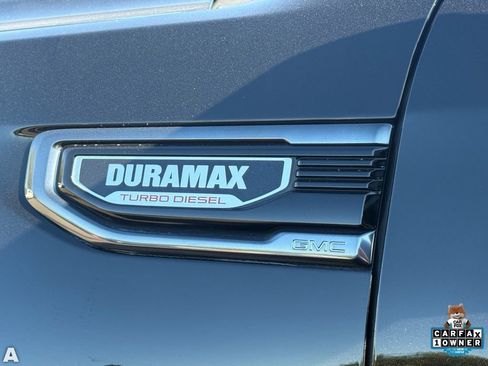 Used 2022 GMC Sierra 1500 AT4 w/ Technology Package image 9