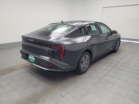 Used 2025 Kia K4 FWD image 9