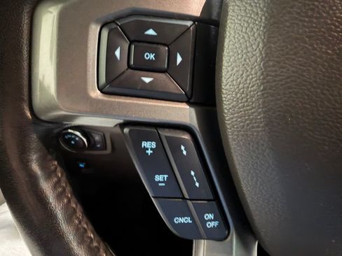 Used 2021 Ford Expedition Max XLT RWD image 19