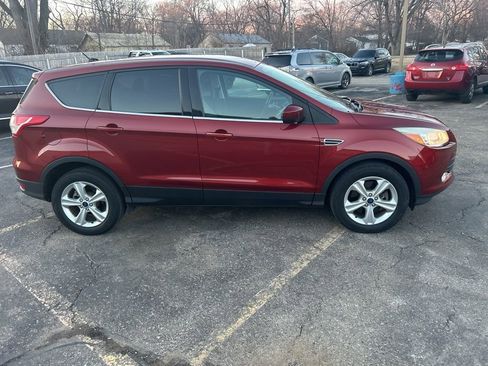 Used 2014 Ford Escape SE image 6
