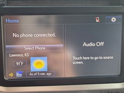 Used 2016 Toyota 4Runner SR5 image 33