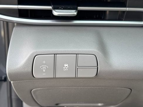 New 2026 Hyundai Elantra Sport FWD image 23