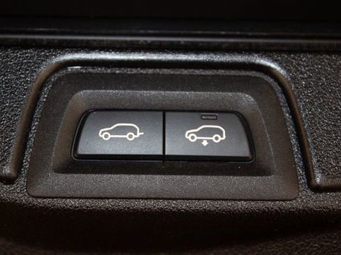 Used 2025 BMW X5 xDrive50e AWD/4WD image 15