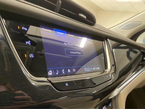 Used 2024 Cadillac XT6 Premium Luxury w/ Technology Package image 34