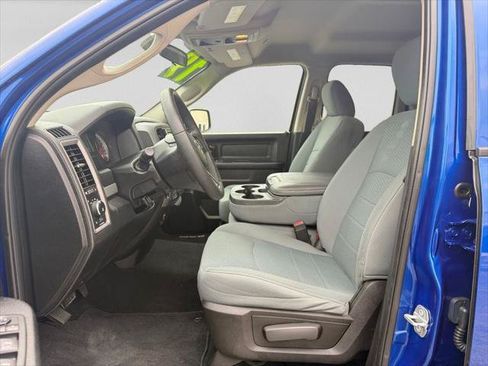 Certified 2019 RAM 1500 Express w/ Express Value Package AWD/4WD image 22