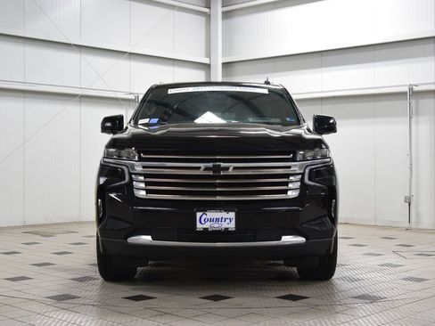 Used 2023 Chevrolet Tahoe High Country AWD/4WD image 2