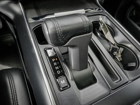 Used 2023 Ford F150 Raptor w/ Raptor Carbon Fiber Package image 26