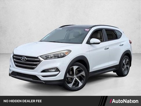 Used 2016 Hyundai Tucson Limited w/ Option Group 03 FWD image 1