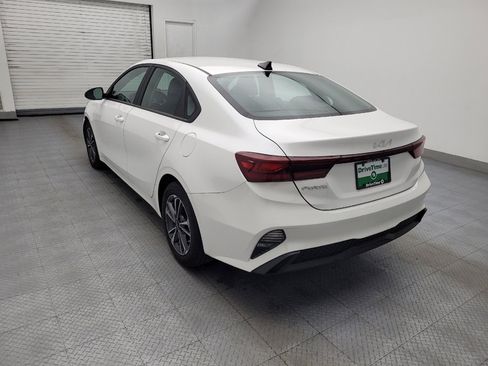 Used 2023 Kia Forte LXS w/ LXS Technology Package image 5