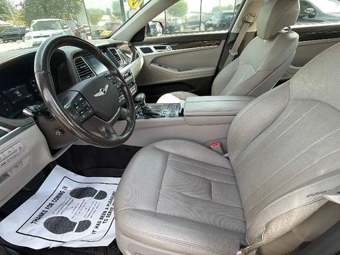 Used 2018 Genesis G80 3.8 AWD/4WD image 15
