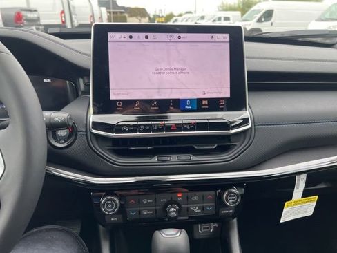 New 2026 Jeep Compass Limited w/ Sun, Sound & Navigation Group image 24