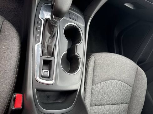Certified 2024 Chevrolet Equinox LT FWD image 11