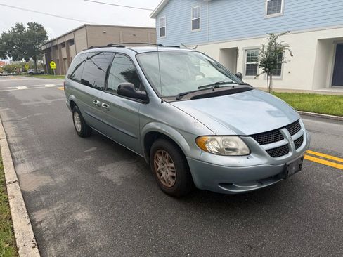 Used 2003 Dodge Grand Caravan Sport image 2