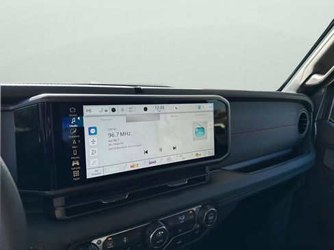 New 2026 Jeep Wrangler Unlimited Rubicon w/ Steel Bumper Group image 34