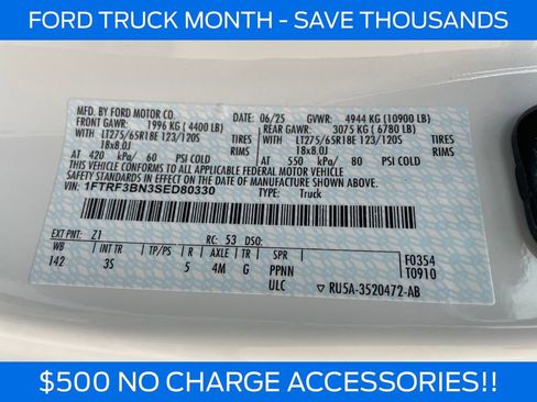 New 2025 Ford F350 XLT image 18