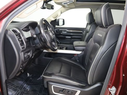 Used 2020 RAM 1500 Laramie AWD/4WD image 13
