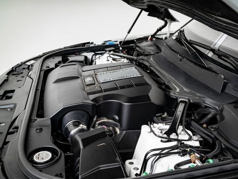 Used 2019 Land Rover Discovery HSE image 39