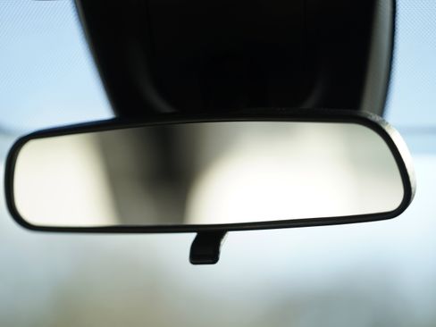 Used 2022 Toyota RAV4 XLE Premium image 25