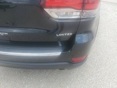 Used 2021 Jeep Grand Cherokee Limited AWD/4WD image 7