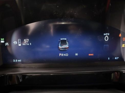 New 2026 Lincoln Corsair Reserve w/ Jet Appearance Package FWD image 4