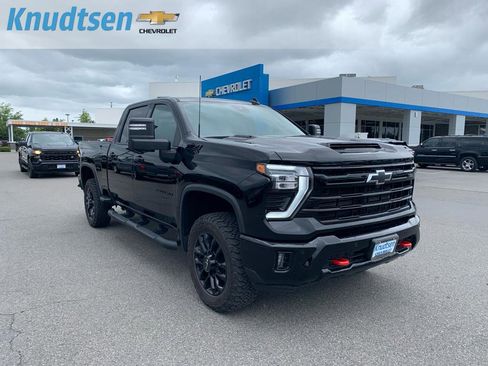 Used 2025 Chevrolet Silverado 2500 LTZ w/ Trail Boss Package AWD/4WD image 1