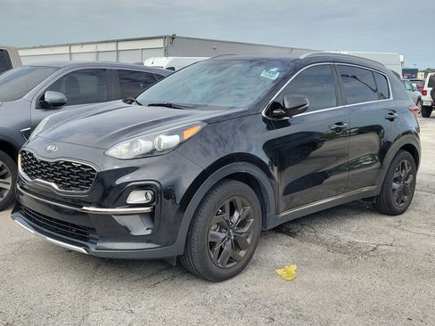Used 2021 Kia Sportage S FWD image 3