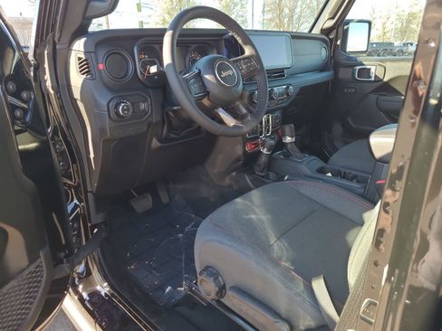 New 2026 Jeep Gladiator Rubicon AWD/4WD image 10