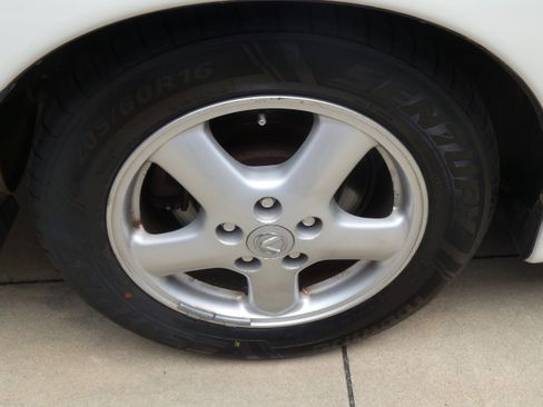 Used 2000 Lexus SC 300 Coupe image 20