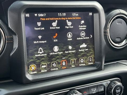 Used 2021 Jeep Gladiator Overland image 24