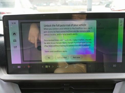 New 2025 Ford Explorer Active w/ Active Comfort Package image 19