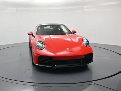 Used 2026 Porsche 911 Carrera 4S AWD/4WD image 33