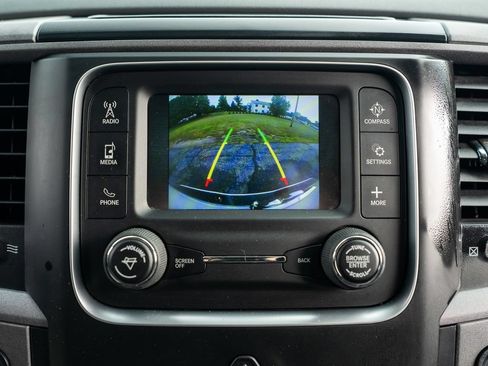 Used 2017 RAM 1500 Express AWD/4WD image 27
