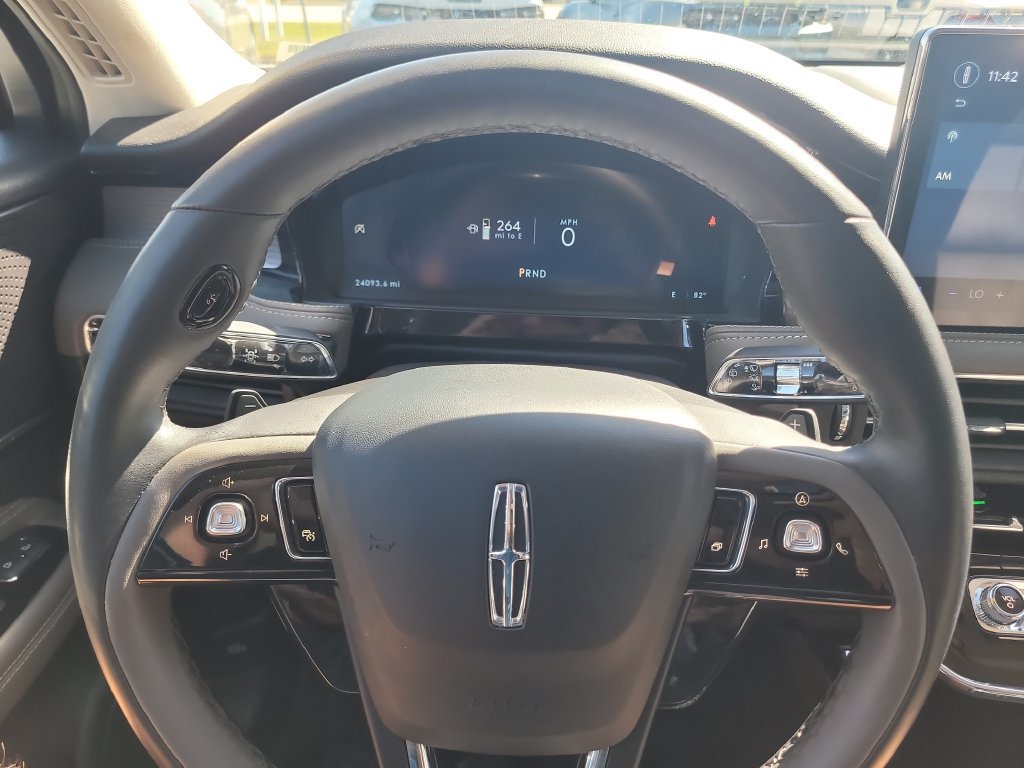 Used 2024 Lincoln Corsair FWD w/ Equipment Group 101A image 25