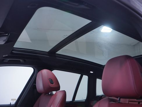 Used 2023 BMW X3 sDrive30i w/ Convenience Package image 8