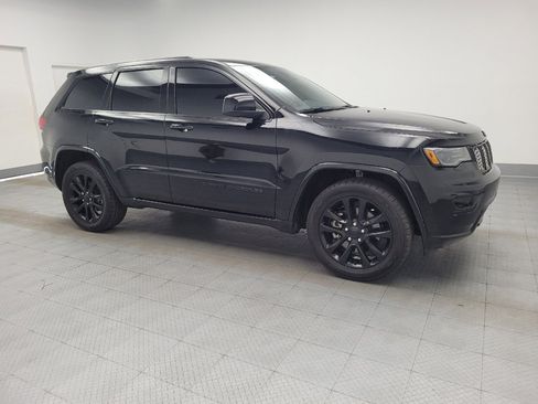 Used 2021 Jeep Grand Cherokee Laredo X RWD image 11