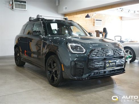 Used 2025 MINI Cooper Countryman S AWD/4WD image 3