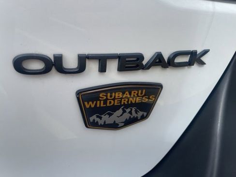 Used 2022 Subaru Outback Wilderness AWD/4WD image 7