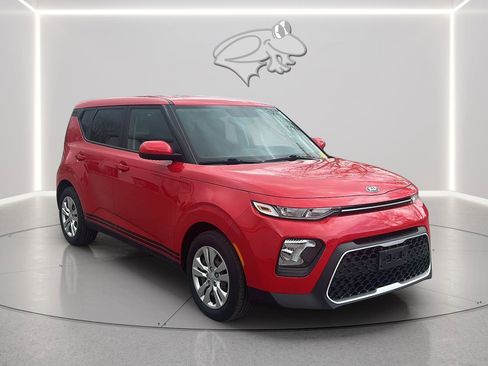 Used 2020 Kia Soul LX image 7