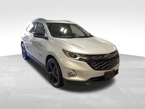 Used 2020 Chevrolet Equinox Premier w/ Premier Redline Edition AWD/4WD image 9