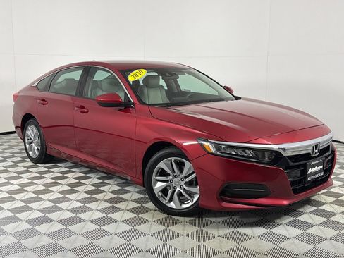 Used 2020 Honda Accord LX image 2