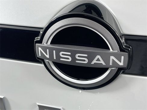 New 2025 Nissan Pathfinder Platinum image 20