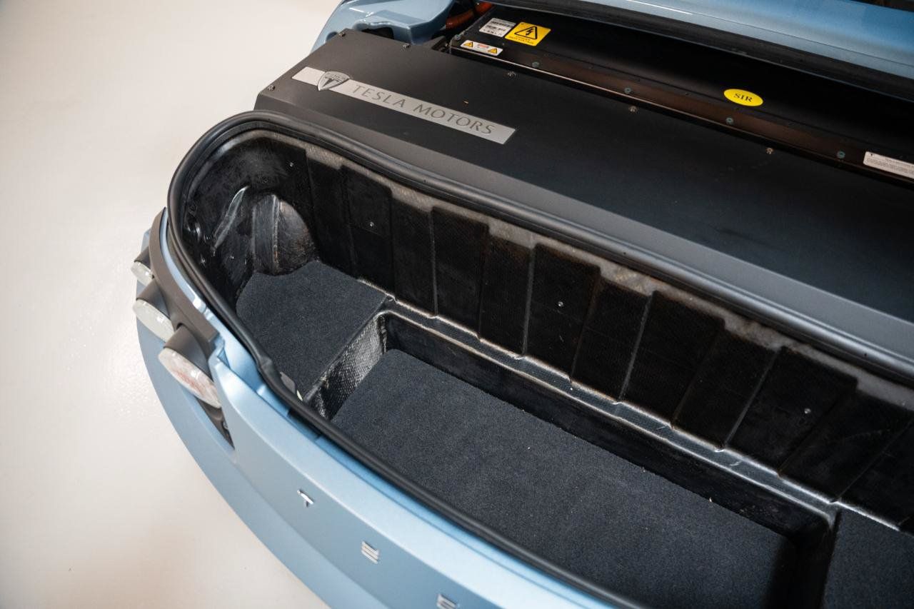 Used 2008 Tesla Roadster RWD image 74