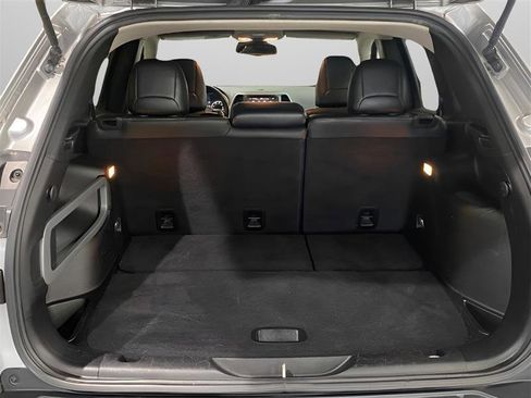 Used 2016 Jeep Cherokee Limited image 17