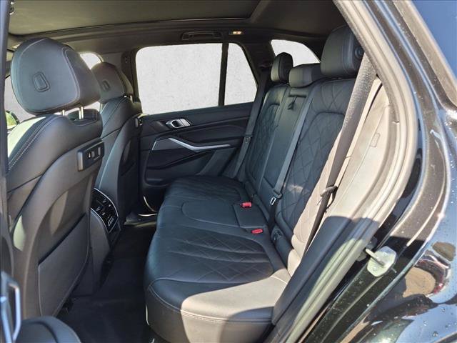 Used 2023 BMW X5 xDrive40i w/ Premium Package AWD/4WD image 19