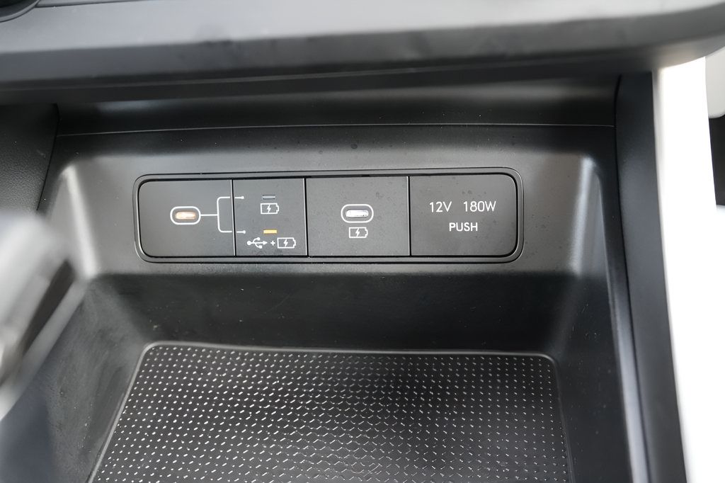 Certified 2026 Hyundai Tucson SE FWD image 31