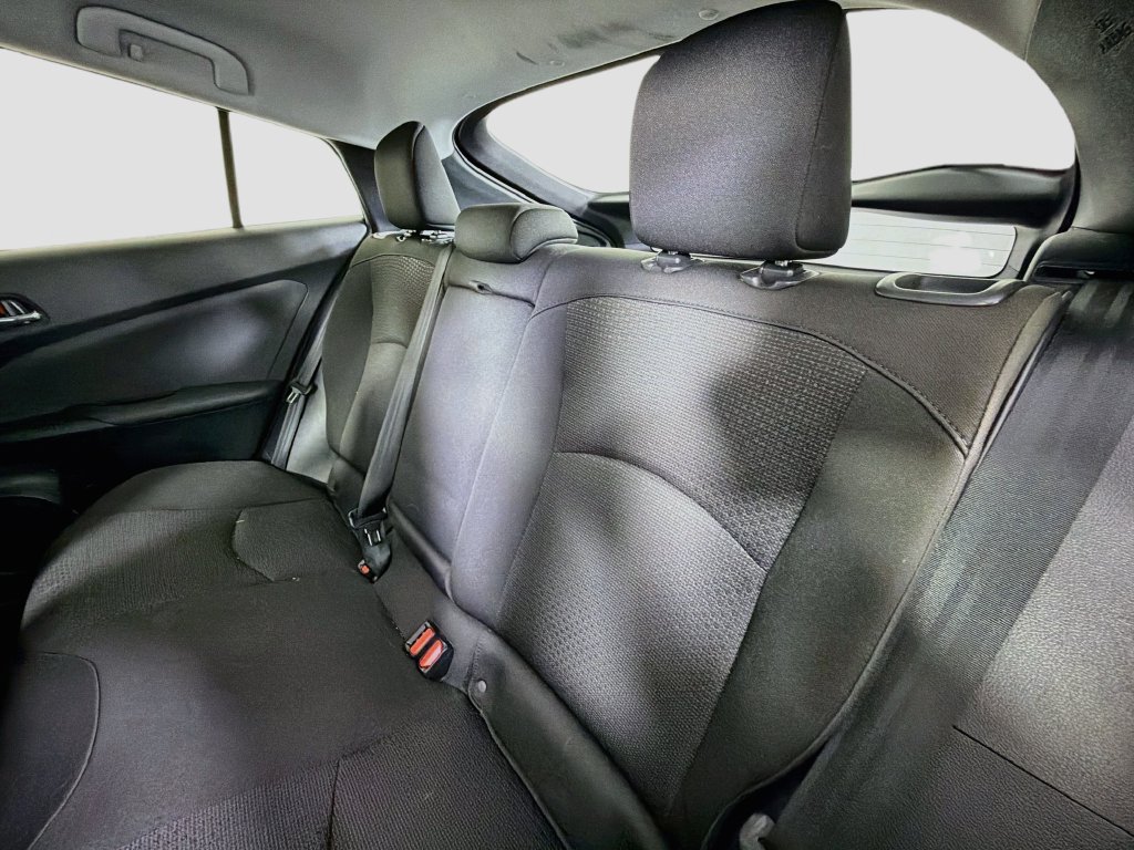 Used 2022 Toyota Prius LE FWD image 23