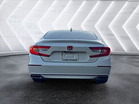 Used 2020 Honda Accord Sport image 4