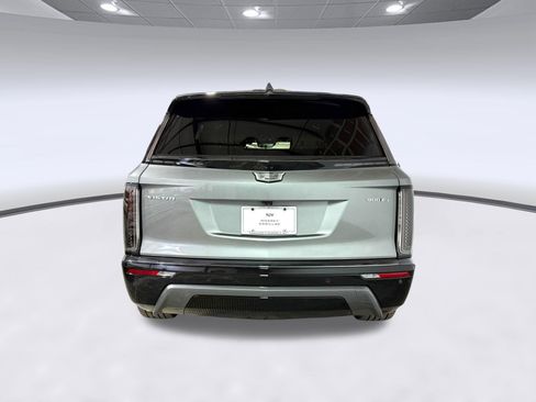 New 2026 Cadillac Vistiq Luxury AWD/4WD image 9