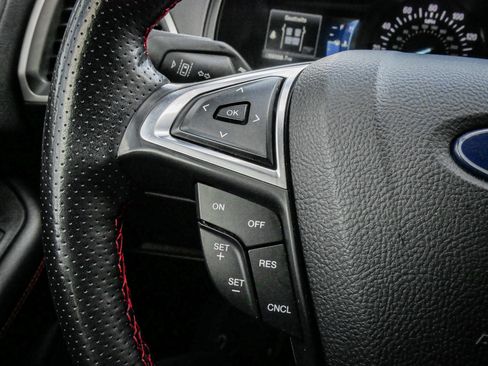 Used 2022 Ford Edge ST-Line AWD/4WD image 19